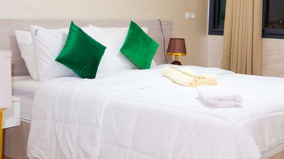 Chambre avec grand lit — Appartement Standard Palm d'Or Dakhla